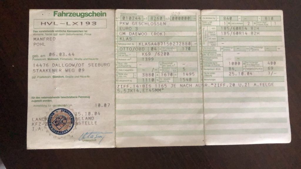 Zulassungsbescheinigung Teil 1 - Технічний паспорт Німецького автомобіля